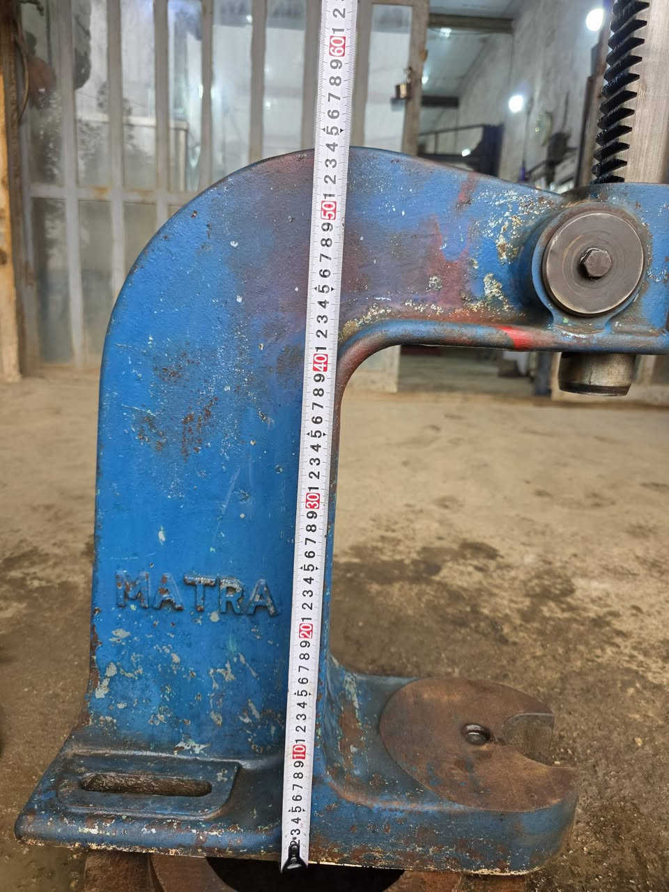 بريص يدوي للبيع هاتف *********** مكاني بغداد
