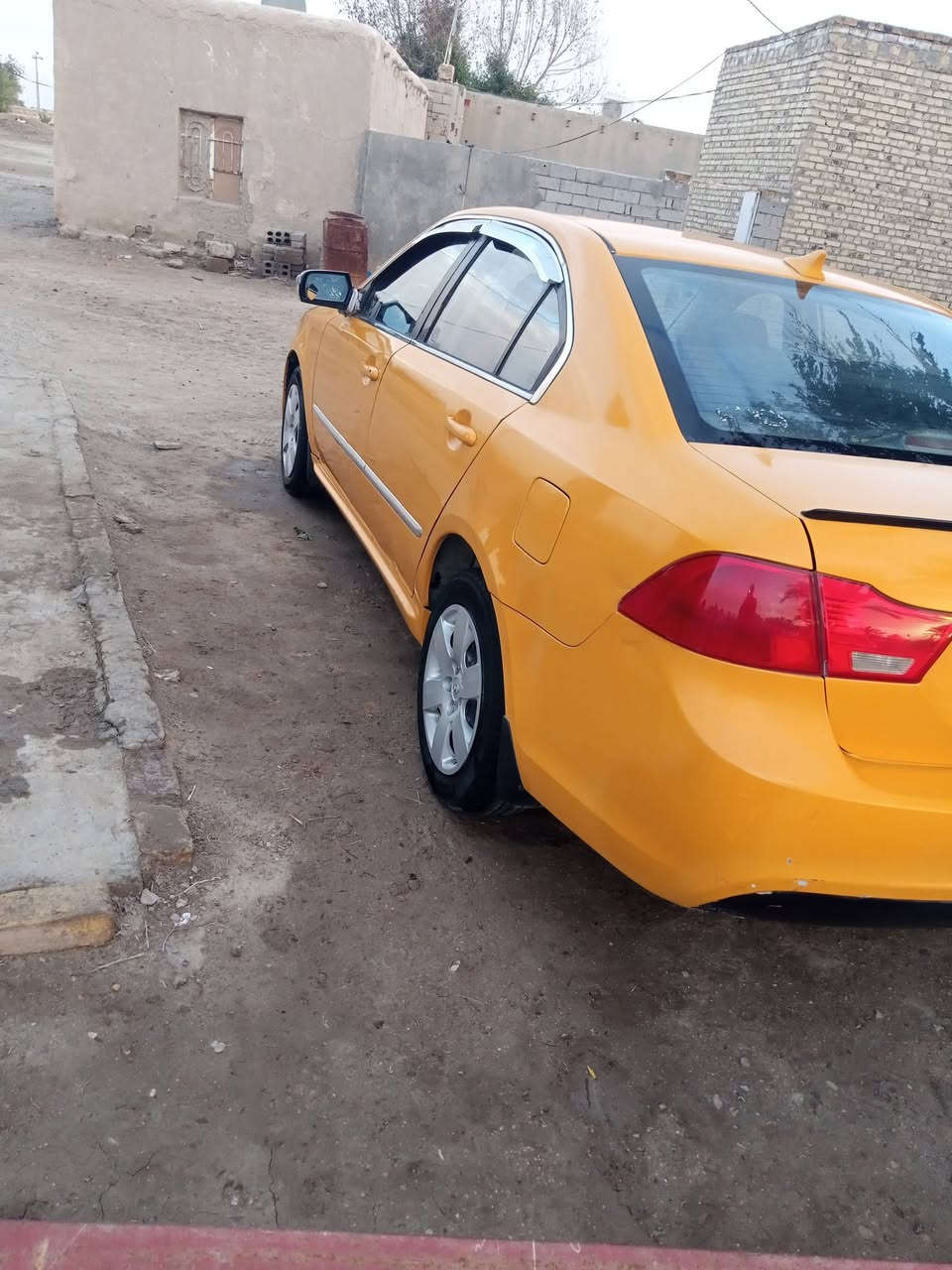 اوبتيما مريكي موديل 9 رقم قادسيه نكليزي بسمي كير جديد محرك تبريد جديده منضومت غاز بانزين حداديه وره وكدام تحكم ستيرن تبديل باب مصفره هيئة وغرامات توه داخله هزه يعني سياره جاهزه وناشره مقطع اتكد خاطر لاتجي وتكلي اتعنيت وجيت شوف وتكد وخابر مكان سياره ديوانيه لحمزه شرقي سعره 105 وبيه مجال ***********
