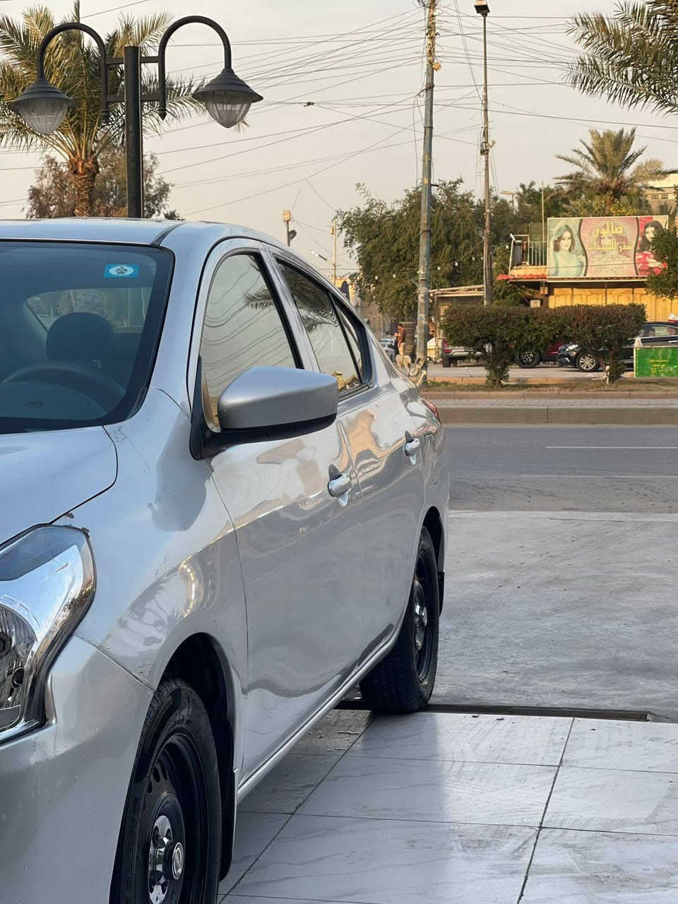 نيسان فيرسا 2016
جدا نضيفة
مكينة 1800المرغوب 
صدر جديد✅
تخم تاير جديد ✅
أدامه كامله للسياره ✅
كير ومكينه كفاله ✅
حادثها بنيد فقط
ماشية 87ml
السونار مرفوق بالمنشور 
السعر  92 وبيها مجال
عنواني بغداد جميلة شارع خيرالله قرب جامع مجيسر
*********** للاستفسار بغداد, العراق
