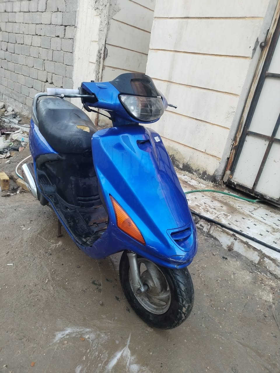 مكلف بنشر دراجه فراشه كرستال حلوه وناعمه مفتوحه كله شغاله اوكامله علفحص سعر 325 اوبيه مجال قليل عنوان شارع طهمازيه قرب حلويات قصر الشام الهاتف ***********
