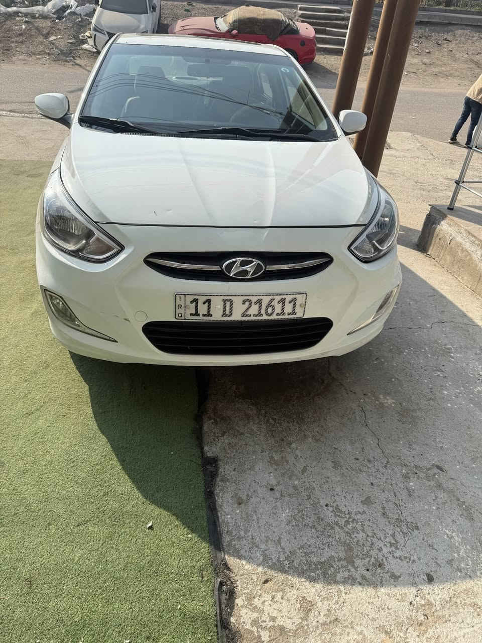 اكسنت 2016على وضع الشركه ماشيه 47 حقيقي
السياره مكفوله من الصبغ والتبديل بيها فقط تكحيل بلصندوك 
مكينه كير تبريد مكفول بدون اي نقص السعر 122 ورقه قفل
للاستفسار ***********
العنوان حي للجامعه
