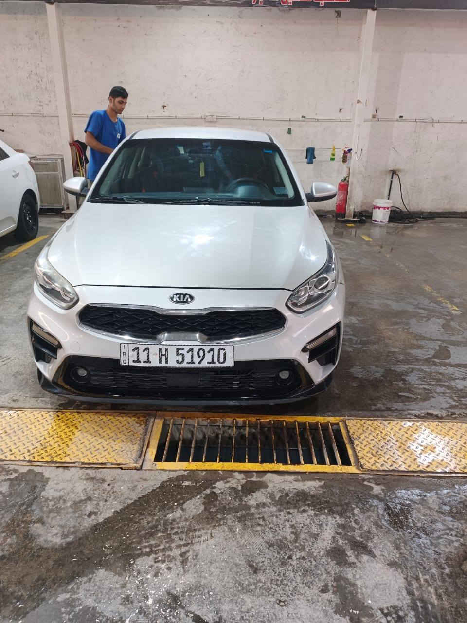 سلام عليكم كيا فورتي موديل 2019ماشيه ٨٥ حادثه امريكيه شويه من البنيد وجاملغ مبادلات بدون دواخل وبيها قطع صبع بلعراق أثر شخوط كير مكينه تبريد صدر كله مكفول مكان الكاظميه السعر ١١٣ وبيها مجال ***********
