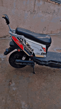 دراجة للبيع السعر 350 وبيه مجال العطل البيه سكليتر وزرف بل تاير ومكاني بغداد دوانم  مقابيل اسويب الاستفسار اتصل علا هاذا الرقم ***********
