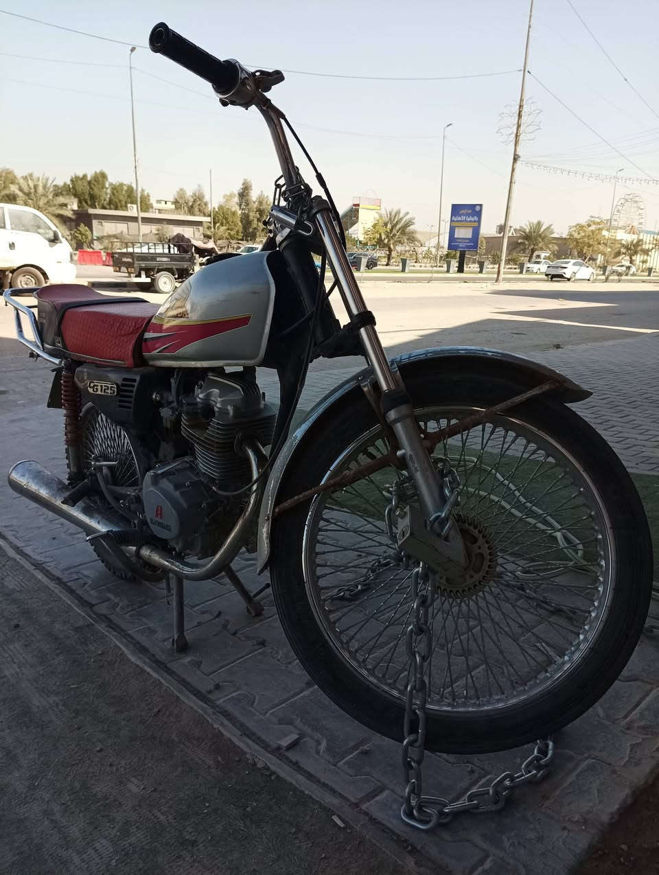 سلام عليكم
دراجه للبيع كلك نضيفه محرك نضيف مكان النجف سعرها 275 وبيها مجال 
رقم / ***********
