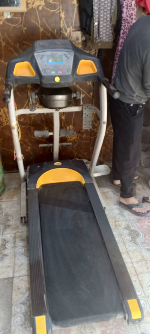 سلام عليكم جهاز رياضي للبيع سعر 250ستفسار اتصل ***********
