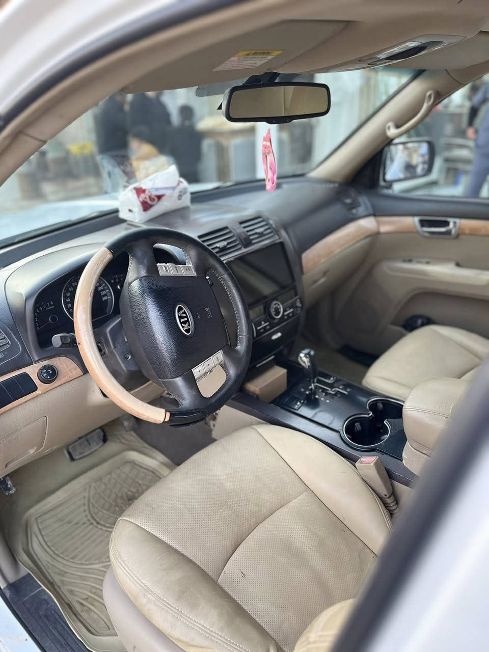 #للبيع_مستعجل_على_بيعته

سياره فووووول و مكفول

🚙 كيا موهافي 2012
رقم: إنكليزي – بغداد
المالك: باسمـي مباشرة
⭐ المواصفات (فول):
فور ويل (دفع رباعي)
تحكم بالستيرن
شاشة
كامرة خلفية
دواخل جلد
فتحة سقف
بصمة تشغيل
تبريد 3 قطع
إشارات بالمراي
🎨 الحالة:
بيهـا قطعتين صبغ فقط
السيارة نظيفة جداً وممتازة ميكانيكياً
📄 الأوراق: كاملة ومجددّة
💰 السعر: 135 (قابل للتفاوض للجاد)
📍 الموقع: الديوانية
📞 للتواصل: ***********
