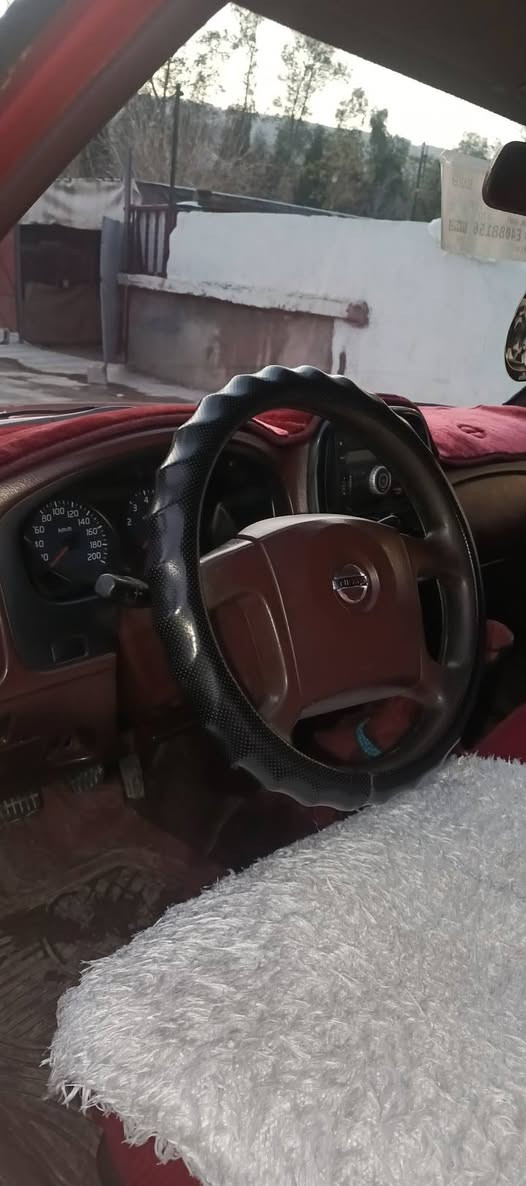 ئەم سەیارەیە بۆفرۆشتن (نیسان٢٠٠٩)
یابانی ئەسڵ چوار جامی کارەبا کامل کامل جوانکاری سەیارەی ماڵە هی مەعرەز نیە ٤ ڕۆژ لەمەو پێش سەنەویم تازە کردۆتەوەو ٤ تایەیی تازەم بۆکریوە تەحویلو غرامە بەشەرت باری قورسی نەدیوە یەک جەمەلەغی بۆیاخەلەگەڵ  یەک پەڵە جەلاتین دەعمو کاڵ بونەوەی نیە  گاعی تێگیراوە لۆکە بۆ یەک دینار مەسرەف مەگەرێ نمونەی جوانیە سەیارەکە🖤

شوێنم/دوکانی سیاحی🗺️
ژ.م/35 04 699 0776☎️
نرخی/131 گەڵاو معامەلە💰
Admin🫀
