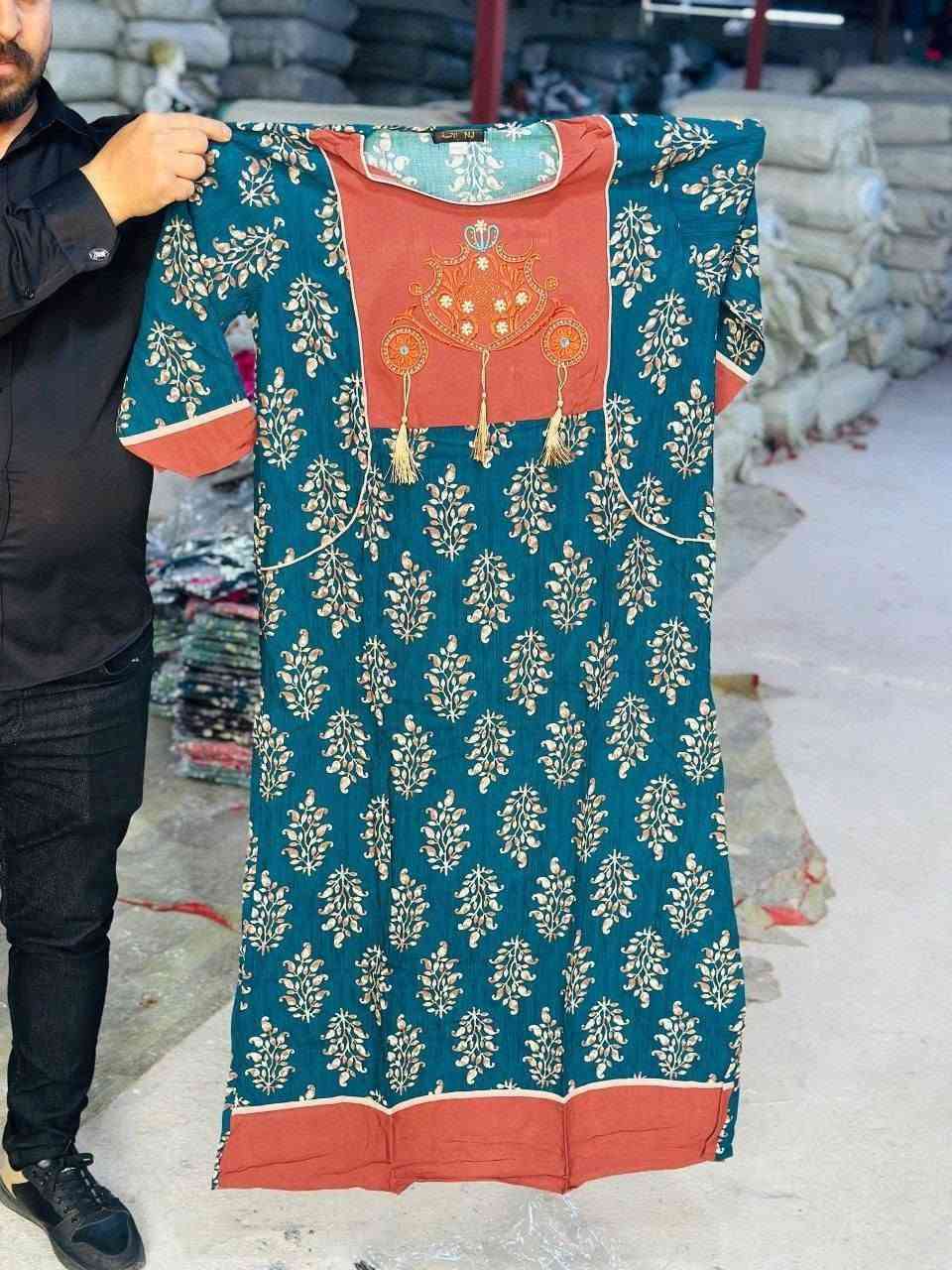 😍#جديدنا_وصل😍

دشداشه نسائي  الانسة 🥰 

#الخامايه_كشمير

القياس.  L XL XXL 3XL 

السعر . الدرزن 80  

جملة فقط  ‼️‼️


**إذا كنت صاحب هذا الإعلان وتريد حذفه لأي سبب، رجاءا أرسل رسالة إلى الدعم الفني**