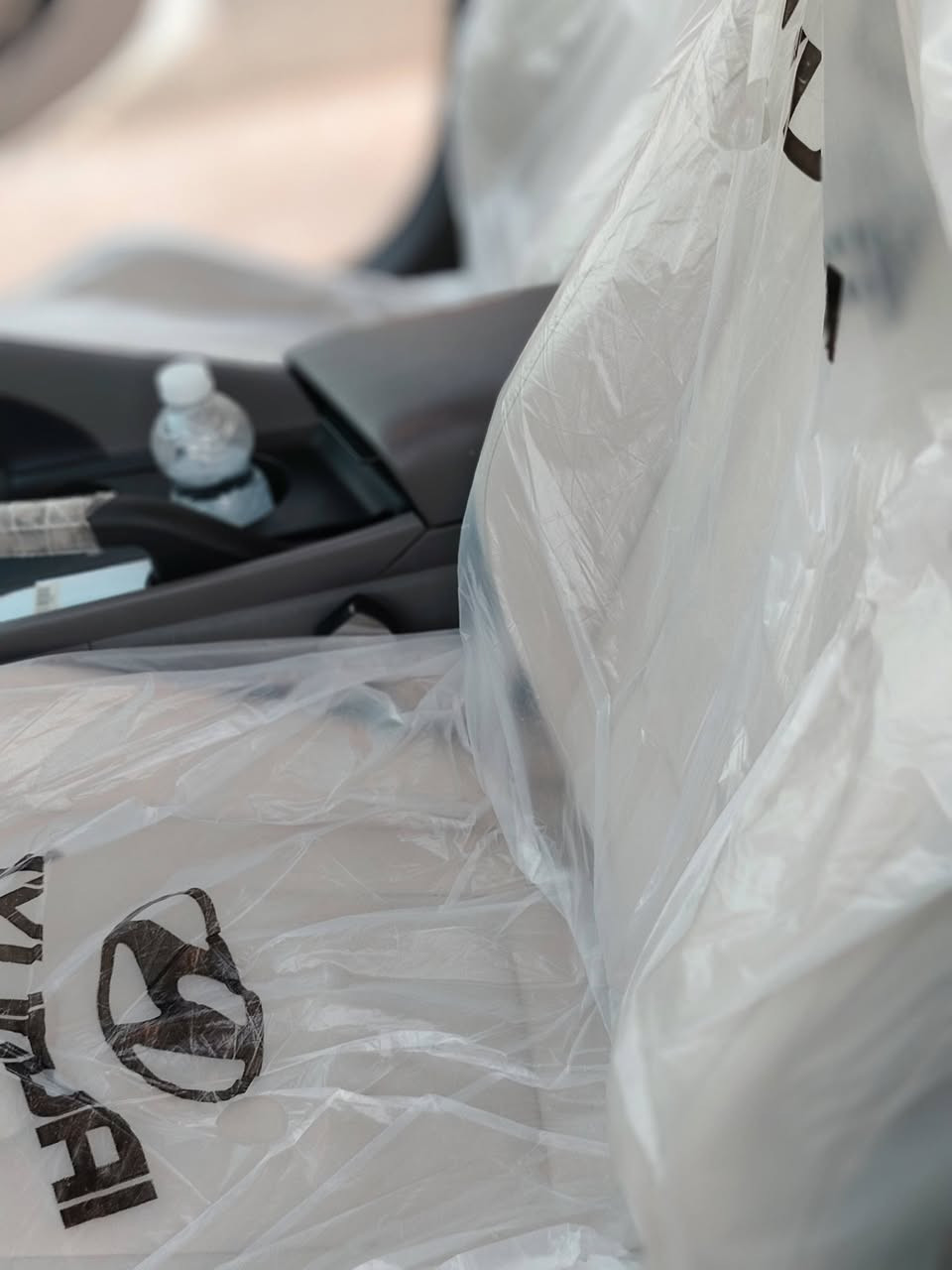 السلام عليكم النتر مديل 2024 خليجي 
فول مواصفات مكفولة كفاله عامه 
ماعده شخط بدعاميه لاماميه
ماشيه 58
سيارة رقم اربيل اب اسم شركة 
السعر 185وبيها مجال لشراي
لاتتصال ***********المكان النجف 
واقع السيارة احلى من صور
