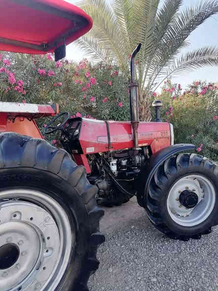 السلام عليكم تركتر يراني للبيع موديل 2010 تك ومحور دبل محرك گير اكسن شرط رقم كاتي سليمانيه اوراقو كامله
السعر 92 وبي مجال المكان الساحل الأيسر اجميله عنك الهوى الاستفسار ***********
