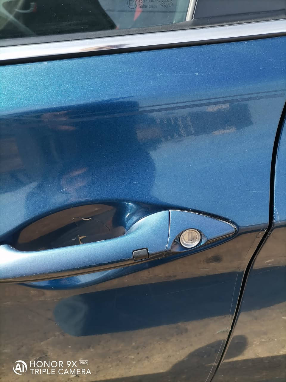 سلام عليكم الانترا ٢٠١٦ فول واحد عله واحد بصمه تدفئه كشنات فتحه فول بيه بعد اهواي موصفات الون جويتي السياره كلش نضيفه السياره بسمي قطعه وحده بس البنيد سياره جدآ حلوه المكان كربلاء اطوريج *********** الثاني ***********سونار مرفوق السعر ١٢٣ بي مجال
