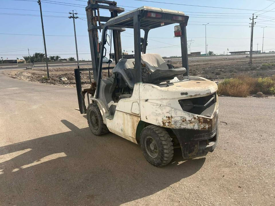 سلام عليكم رافعة شوكية للبيع الوزن3.5 طن السعر 75 
الاستفسار ***********
مكان السماوه
