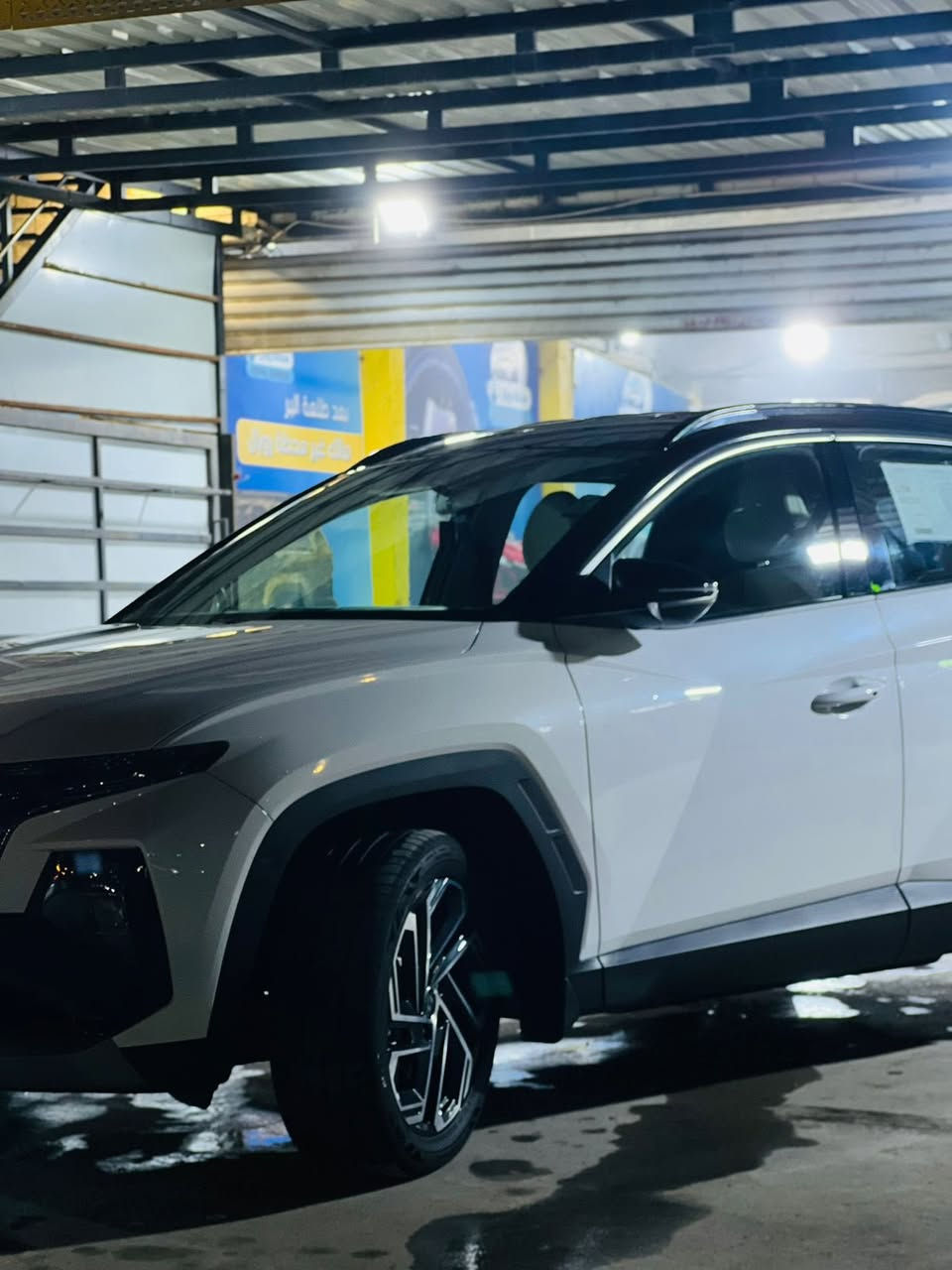 السلام عليكم
توسان خليجي 2025 
تو كلر 
معروفه مواصفاتها تجي فول عدا الفتحه 
السياره جديده  
ماشيه 20 الف 
رقم اربيل 
السياره بأسمي 
بيها ضمان ٣ سنوات و١٠٠الف كيلو متر 
السياره بعدها ع وضع الشركه 
مكان السياره الفلوجه 
سعرها٢٢٧ وبيها مجال شي بسيط 
***********
***********
