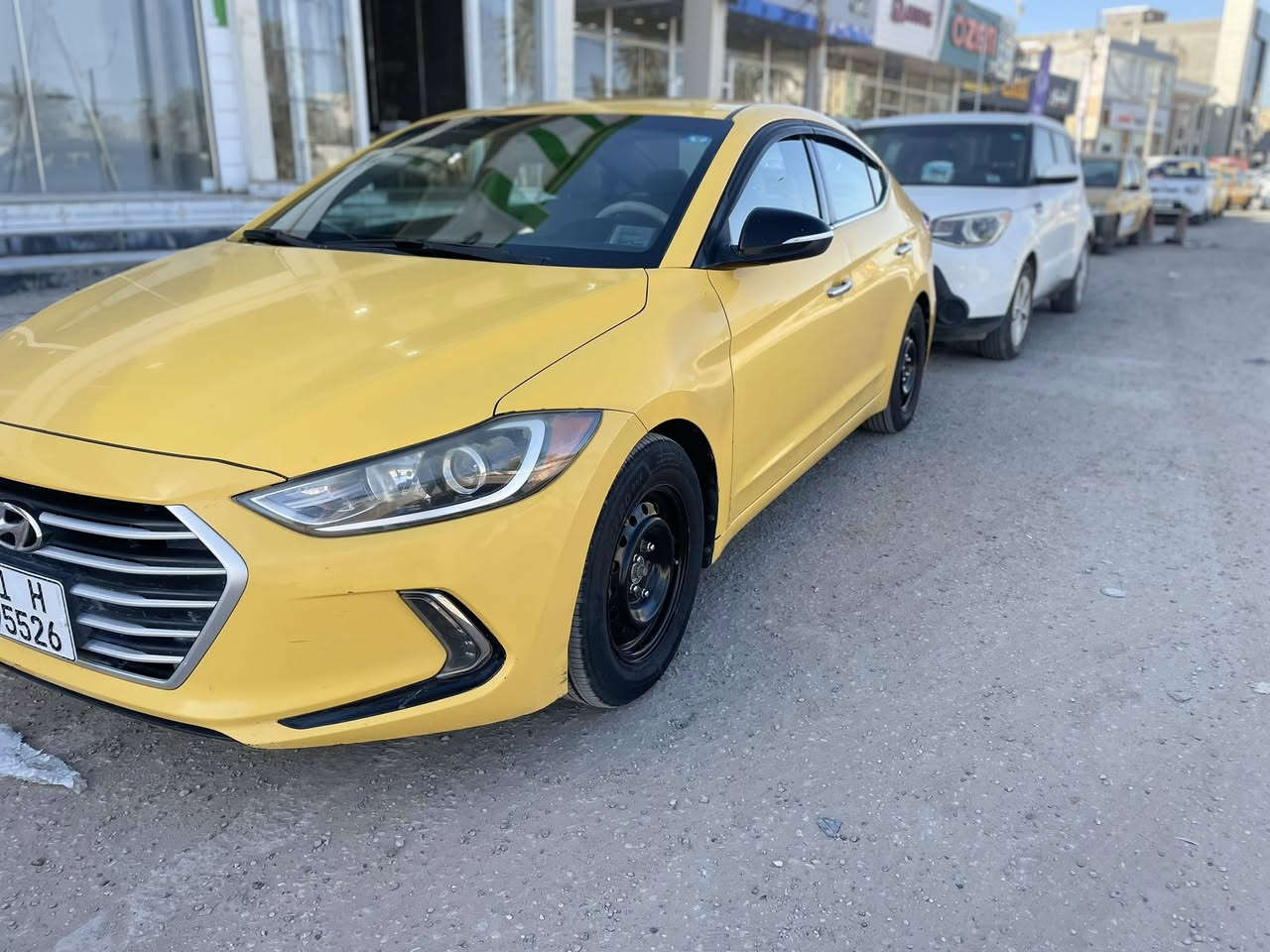 للبيع النترا  ..سياره شادلهه منضومه غاز.
وارد امريكي🇺🇸   حادثه جاملغ فقط بدون ايرباك  موديل. 2017  تخم تاير جديد
المواصفات:.   
1- بصمة تشغيل + ابواب
_. مكينه.   ٢٠٠٠.  دوش.  
_دشبول.  لونين.   
- انارة ترحيب بيدات الباب
- شاشة كبيرة خرائط
- كاميرا دوارة
- لايتات زنون بلادي
- كشنات جلد  + تدفئة بالكشن
- صندوق ذكي يفتح عند الاقتراب
- رادار جانب
- اشاير بالمري
 - لد امامي + لد خلفي
- مصفرة هيئة وغرامات
- رقم اللماني جديد
السيارة صفرة وصور الحادث مال امريكا موجوده اذا تريدهن
...رقم السياره بغداد حرف  ه‍.  
مداور شوكت يعجبك
السعر 137 وبيها مجال لليشتري
هاتف / ***********
