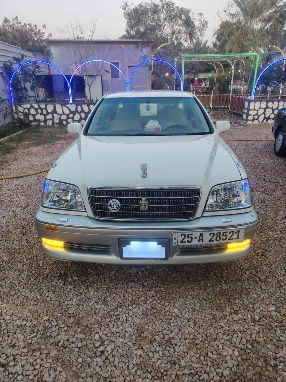 لبيع او مراوس ملكه حضراويه مديل 2002 كرستال اصل دكمتين شاصي 71مكينه ديفور الزغير برده خلفيه  رقم كركوك نكليزي مداور ثاني يوم مكفوله من الكص ونقل جثه وضربه القويه  وصبغ  تحويرت نجف فوك وجوه فقط دشبول امارات
مكان السياره النجف
السعر 135وبيهي مجال حك الجيه
***********
