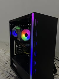 Xeon 2667 v4 • RX 580 8GB • رام 16GB