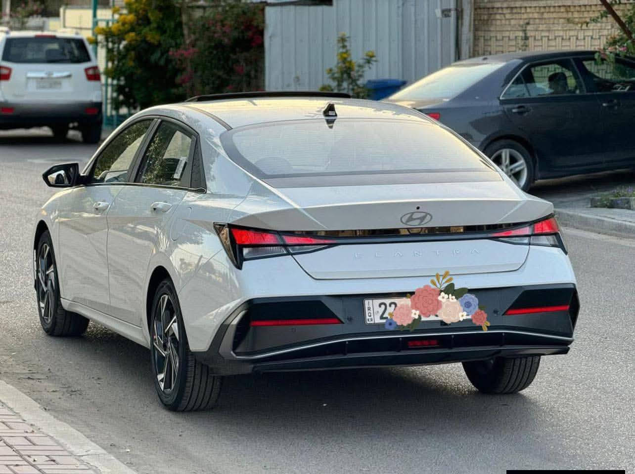 للبيع النترا 2024رقم اربيل خليجي تجميع  وكاله او تحويل ماكو ايمانع فول مواصفات واحد على واحدد السيار جديد وحلو ونظيف السيار صار بيه طختين بل بنيد وبل باب بسيطات كلش ورجعن بلادي ماشي 37محرك دبل نوزل السعر 130وبيه مجال النتصل فقط عتذر عن المراسل ***********
