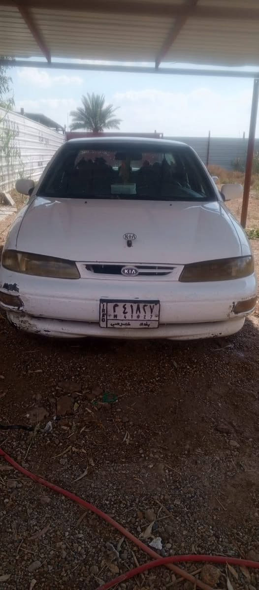 سيفيا 96 بيضاء اللون بسمي سنويه لل28رقم بغداد ب38وبيه مجال ***********
