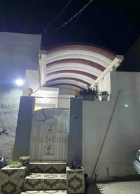 بيت • أمام عباس • ١٢٥م