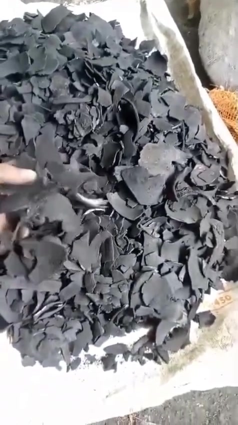 🔥 فحم عالي الجودة للتوريد المحلي والدولي 🔥

هل تبحث عن فحم شواء (BBQ)، فحم خشب صلب (Hardwood Lump), فحم خشب تمارين(Tamarind)، وفحم خشب هالابان(Halaban ) فحم قشور جوز الهند، فحم سوداس (Sawdust Briquette)، فحم صناعي أو فحم بريكيت (Briquettes)؟

في Syahma Sukses Berkah نوفّر فحم ممتاز بالجملة — مثالي للمطاعم، التجار، الموزعين، والاستخدام الصناعي.

✅ نسبة رطوبة منخفضة

✅ نسبة كربون عالية

✅ جاهز للتصدير (حاويات 20 قدم و40 قدم)

✅ خيارات FOB & CIF متوفرة

✅ طرق الدفع: تحويل بنكي (TT)  اعتماد مستندي أو (LC)

📍 مقرّنا في سورابايا – أندونيسيا، والشحن لجميع أنحاء العالم!

📞 الاتصال / واتساب: wa.me/6285235346554

📧 البريد الإلكتروني: syahmasukses@gmail.com

🌐 الموقع: www.syahmasuksesberkah.com

دعنا نتواصل ونبني شراكة تجارية طويلة الأمد. استجابة سريعة – أسعار منافسة – توريد موثوق.

#تصدير_فحم #فحم_خشب #فحم_شواء #فحم_هالابان #فحم_صناعي #فحم_بريكيت #فحم_قشور_جوز_الهند #إندونيسيا_إلى_العالم  #تجارة_التصدير #فحم_تامارين


**إذا كنت صاحب هذا الإعلان وتريد حذفه لأي سبب، رجاءا أرسل رسالة إلى الدعم الفني**