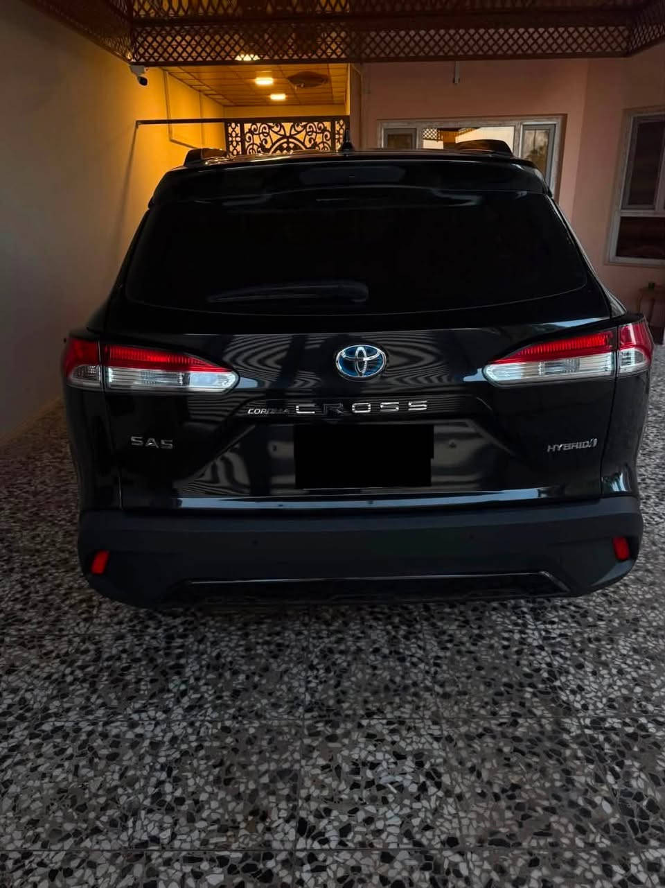 تيوتا كورلا كروس sas هايبرد
ضمان شركة  ساز  وبعدها داخل الضمان
ممشى السياره 20000km
لون اسود 
كفاله عامه 
الموصفات 
تشغيل ذكي 
دخول ذكي بصمات ابواب
بصمات تشغيل عدد2 
فتحه سقف 
شاحن هاتف لا سلكي 
ومنافذ شحن usp.typc
شاشة (كاربلاي و اندرويد اوتو)
٣كاميرات 
حساسات 
مثبت سرعه
نقاط عمياء  
تحكمات ستيرن جهتين 
تبريد قطعتين امامي وخلفي 
جام اوتو 
مري جانبيه شفط 
اشاير بالمرايات 
لايت اوتو زينون
سبير منازل 
داخل السيارة نضيف جداً 
للاستفسار 
***********
