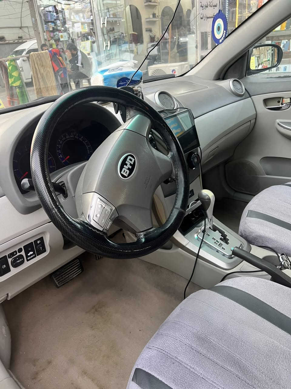 السلام عليكم بيوايدي G3  موديل 13 كير مكينه تبريد وصبغ وتخم تاير كفالة السيارة ماشة 118 فقط تراي وين ميعجبك لايت زنون وباتري جديد ظفيرة مملعوب بيهة بلاد غرفة مدوشمه ونظيفة سيارة ع ايد وحدة واحلة من الصور السعر 64 مكاني بغداد الطوبجي ***********
