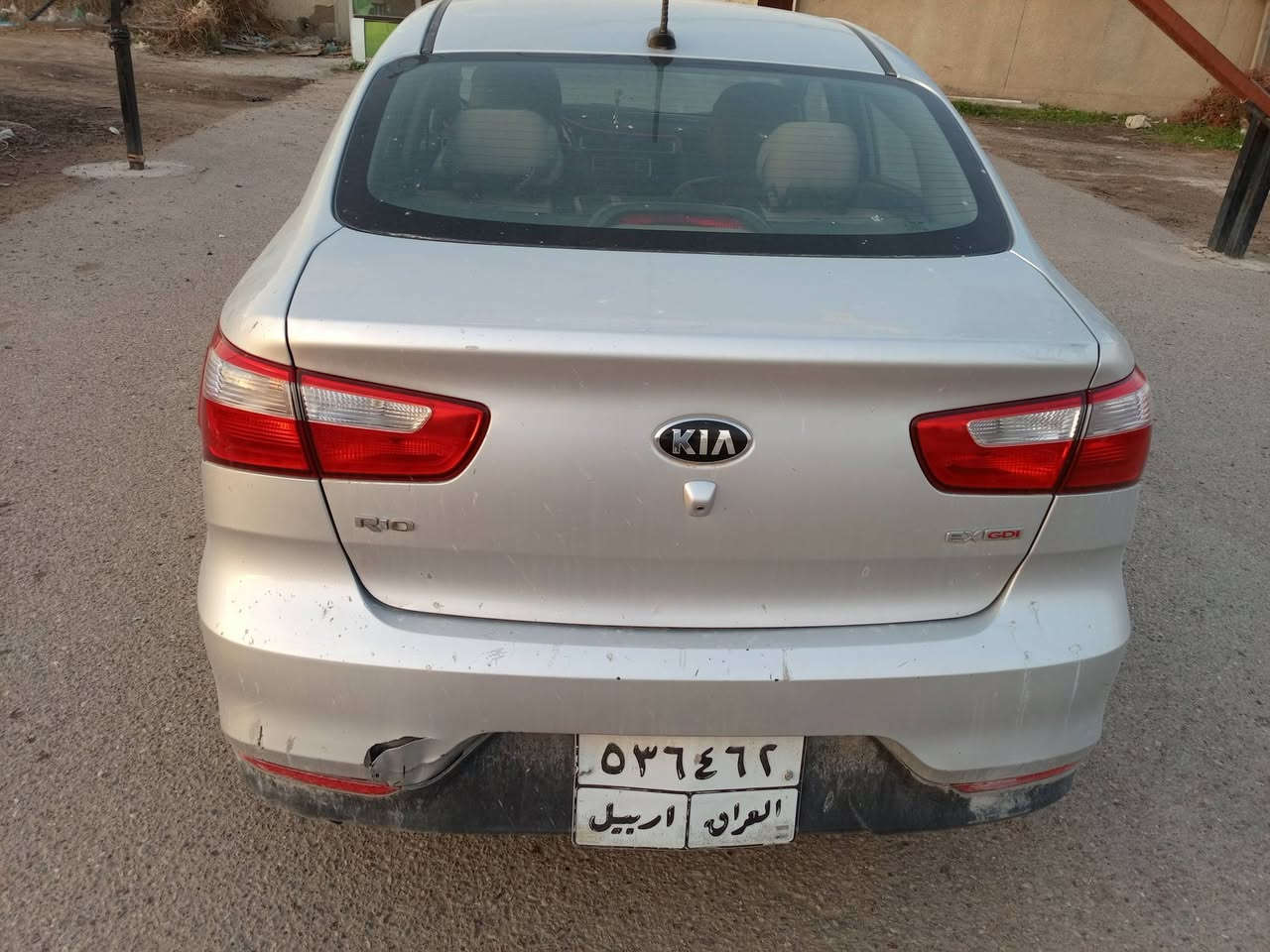 السلام عليكم عندي كيا ريو ٢٠١٧ وارد امريكي حادثهة بنيد وجاملغ وصبغ جاملغ خلفي محرك ١٦جيدي أي ماشية ٧٥ فول مواصفات رقمهة اربيل تريد تحويل أو وكالة بسم شركة وعندي وكالة مكان السيارة بغداد اليرموك حي الداخلية سعر السيارة ٩٠بيهة مجال بصيط هاذة رقمي ***********  ***********
