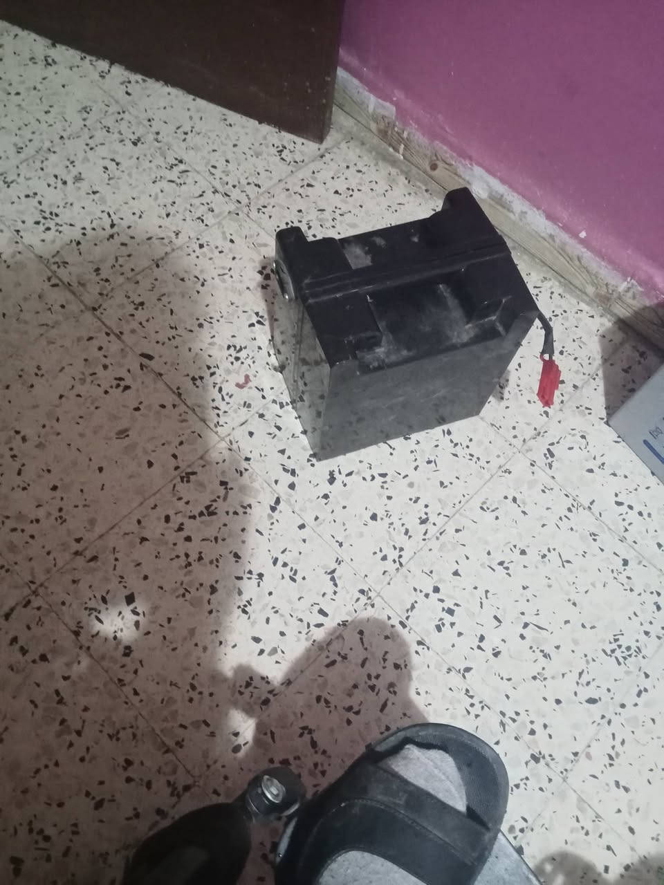 باطري فيها زوج بطريات bille
12v20ah 

للإستفسار على 0796233780


**إذا كنت صاحب هذا الإعلان وتريد حذفه لأي سبب، رجاءا أرسل رسالة إلى الدعم الفني**