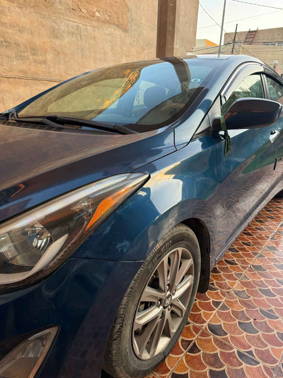 🔹 للبيع هيونداي إلنترا 2016 – محرك 1.8 🔹 
▪️ وارد أمريكا – حادث سابق غرق بنسبة بسيطة (10%) بنفس ما موضح بصور 

▪️ السيارة  يعني داخله مشتغله ما مصلح  بيه واير  
▪️ تحتاج فقط شغل حدادية خفيف
▪️ بيها سرقة دعاميات وتم تبديلها بأصليات
▪️ السعر: 122 
▪️ السعر بيه مجال 
🔍 الفحص مفتوح بأي مكان تختاره (سونار أو ميكانيك)  
السيارة قدامك، شوف بنفسك واحكم 👍
***********
