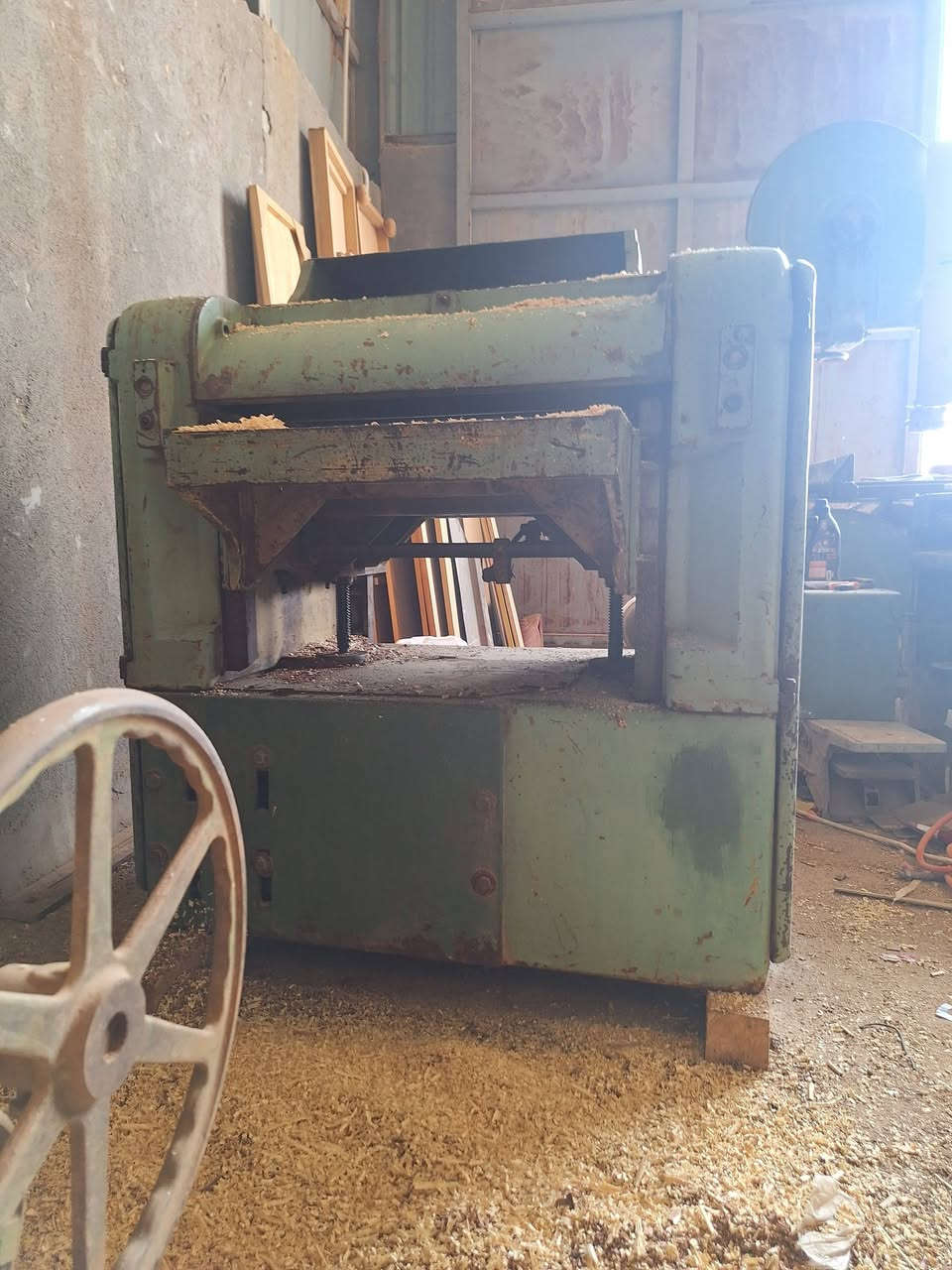 للبيع دبل ألماني 60سم العماره ***********
