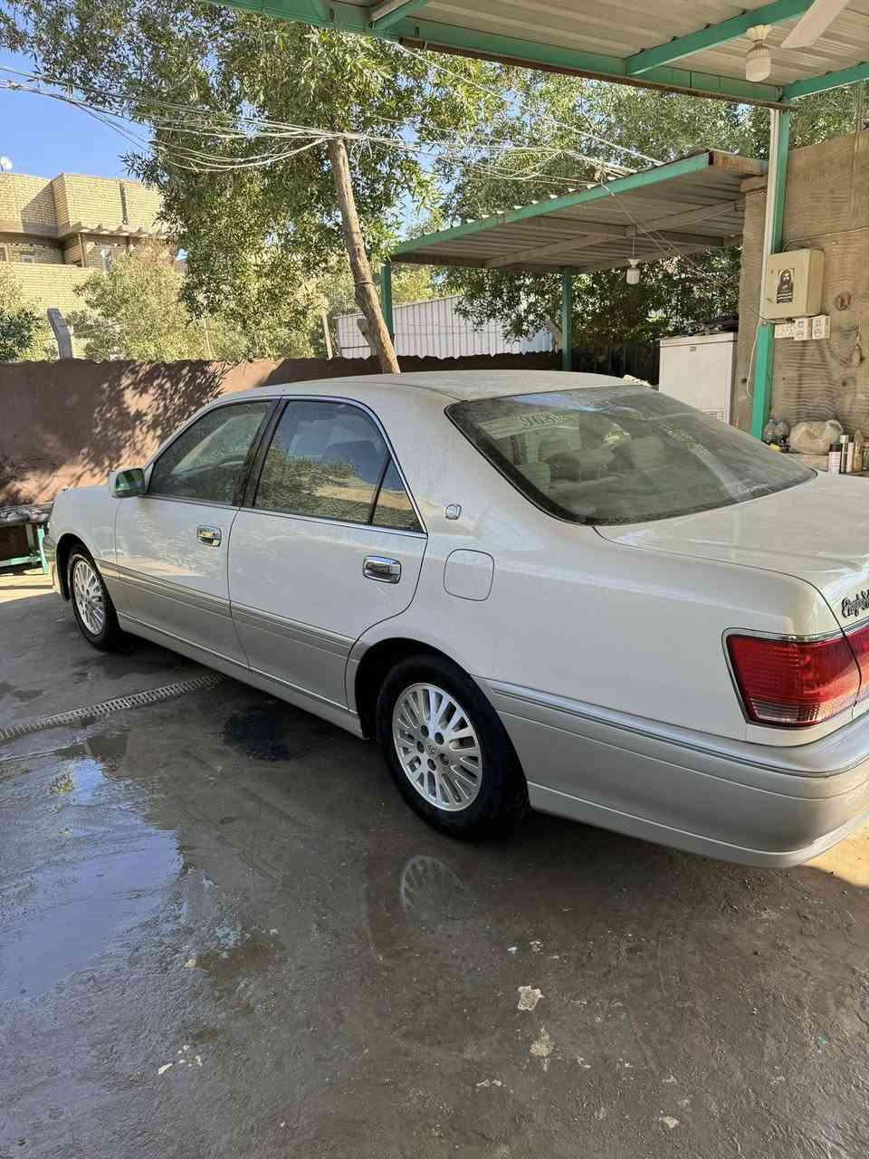 السلام عليكم ملكه 2002 ادوات
مال حاويه شرط مامشتغله ب العراق 

ابد

3 دكم 

ديفور الجبير 

شاصي 75 

داخل عسلي 

برده خلفيه 

كفاله عامه ضربه تبديل كص

اصوليات اكفلك كلشي 

مكانها حله 

***********
