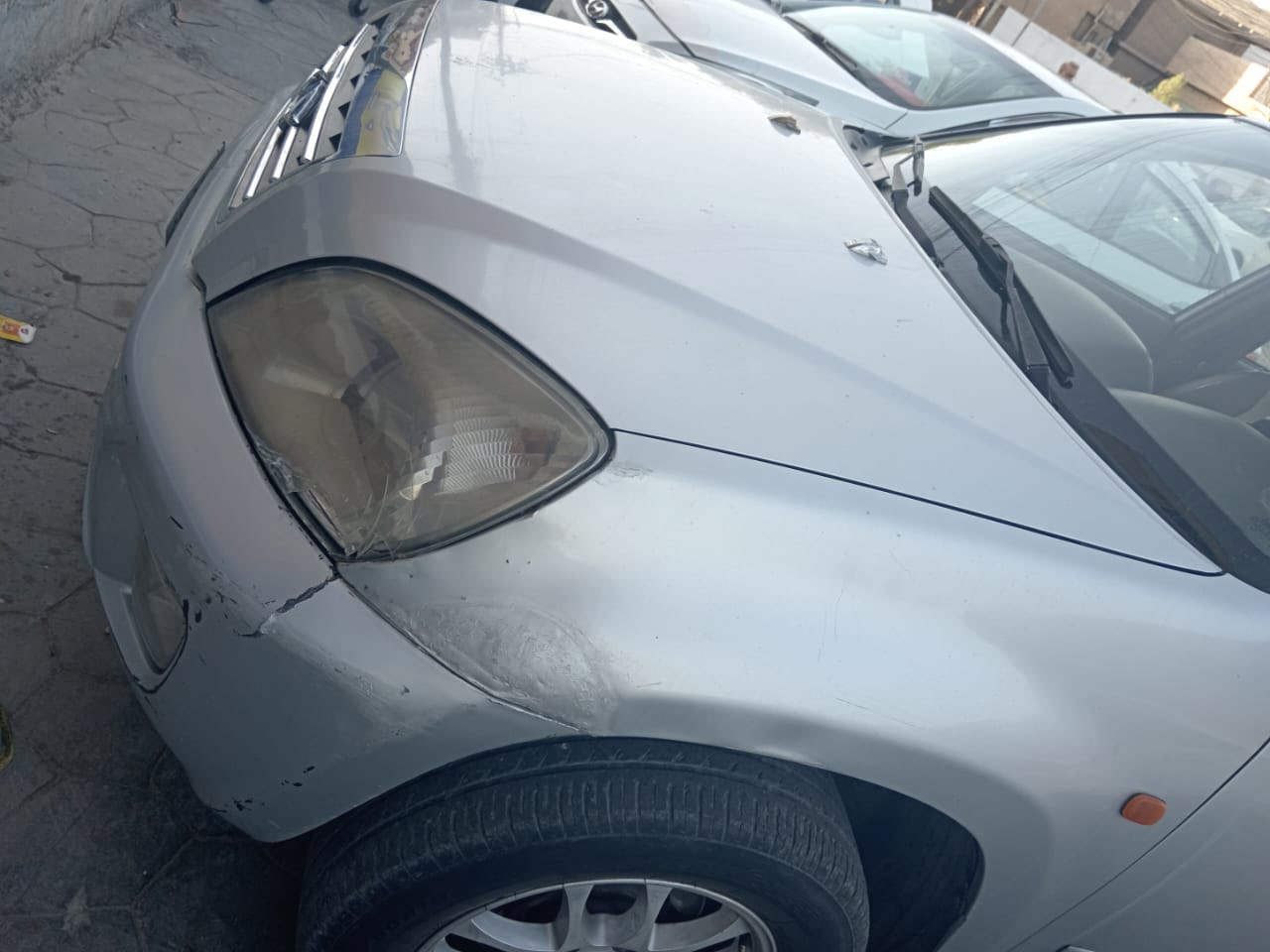 تيكو ٢٠١٢ خليجي بيهه قطعه صبغ باب محرك ٢٠٠٠ دوش السعر ٥٥
***********
