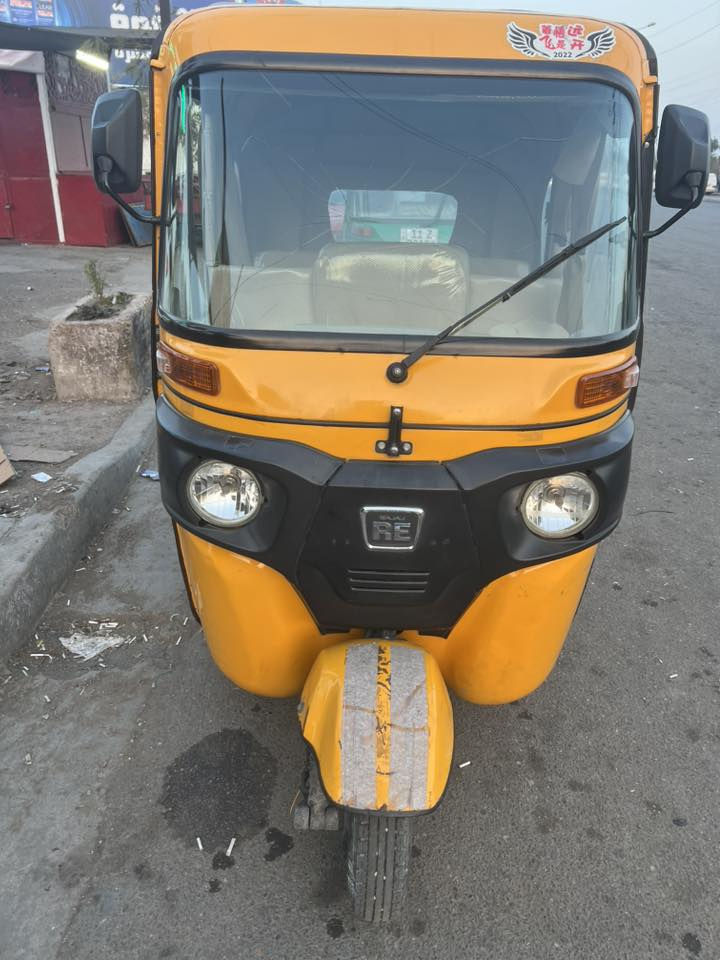 للبيع 22شهرً7ب8ونص
سلام عليكم تكتك 22 مرقم بغداد ضربه صفحه 8ونص بيها مجال الاتصال ***********
