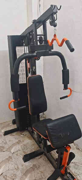 السلام عليكم
جهاز ملتي جيم تمارين عديدة . مستخدم
 سعر الشراء 700الف سعر البيع 350الف قفل
عنوان الجهاز موصل ***********
