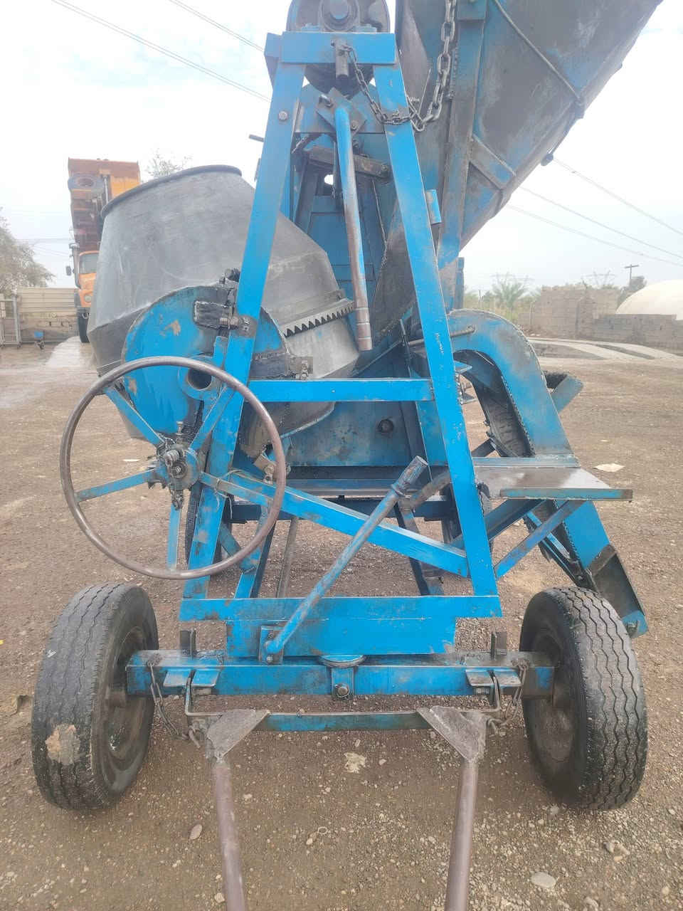 خباطه لبيع مكفوله كيله وكدر ومحرك شرط الشغل حبل ثاني مكان بغداد ***********
