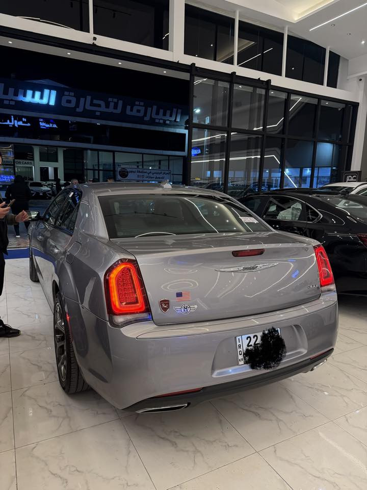 كرايسلر 300s 2018 كندي كلين فول بدون فتحة
باب الخلف السائق كلير فقط الباقي كفاله كلها وضع شركه استخدام شخصي السعر 235$ موجوده بالموصل
*********** واتساب مفتوح
