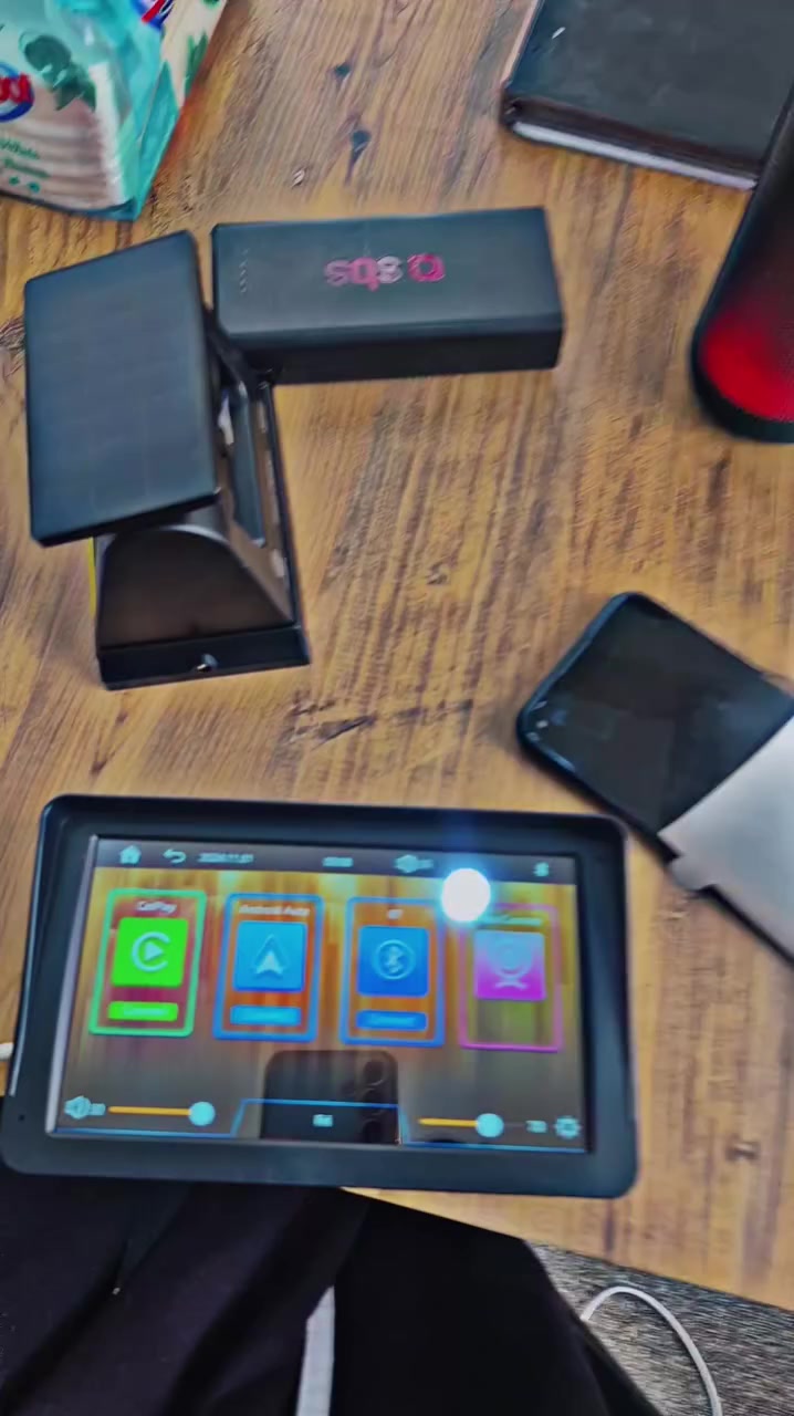 شاشەی سەر داشبڵ و کامێرا بۆ سەیارەی گەورەو بچوک ئەبێ   پێویستی بە وایەر نیە خۆی ڕەبتی شاشەکە ئەبێ تاقەشەمسیە کار پلەیە بلوتووسە ئەورووپی بەکارنەهاتووە سعری ٥٥ هەزارە


**إذا كنت صاحب هذا الإعلان وتريد حذفه لأي سبب، رجاءا أرسل رسالة إلى الدعم الفني**