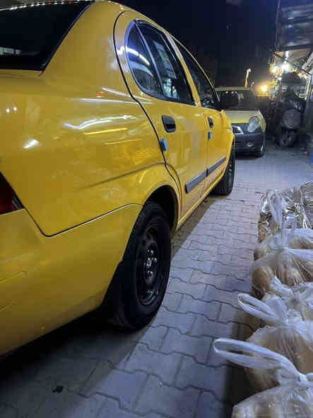 السلام عليكم طيبه موديل 2015 بغداد نكليزي مصفر هيئه وغرامات سياره بلاديه وكفاله من محرك كير تبريد تدفئه لا ضربه ولا صبغ ولا تبديل شواصي شركه كهربائيات جاهزه كله تخم تاير جديد حداديه بلاد تراي بلاد سياره حته براغيها بلاديه وحته خياس مابيها وصور كدامك وغرفه كله بلاديه مدوشمه حته الجنطه  سعره 43 مكانه الكرخ ***********
