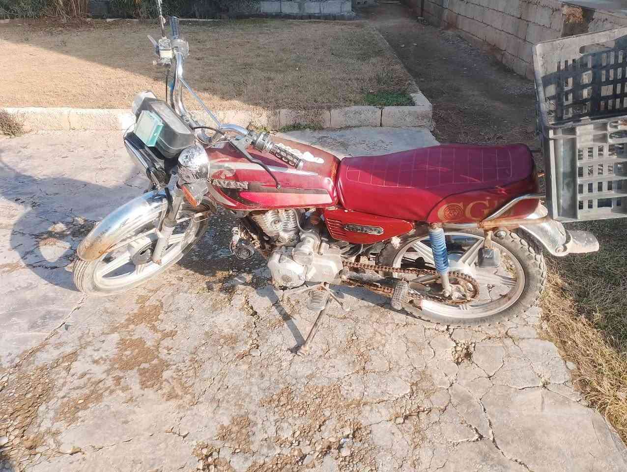 يوجد ماطور سافين 2019 سعر  250 الرقم ***********
