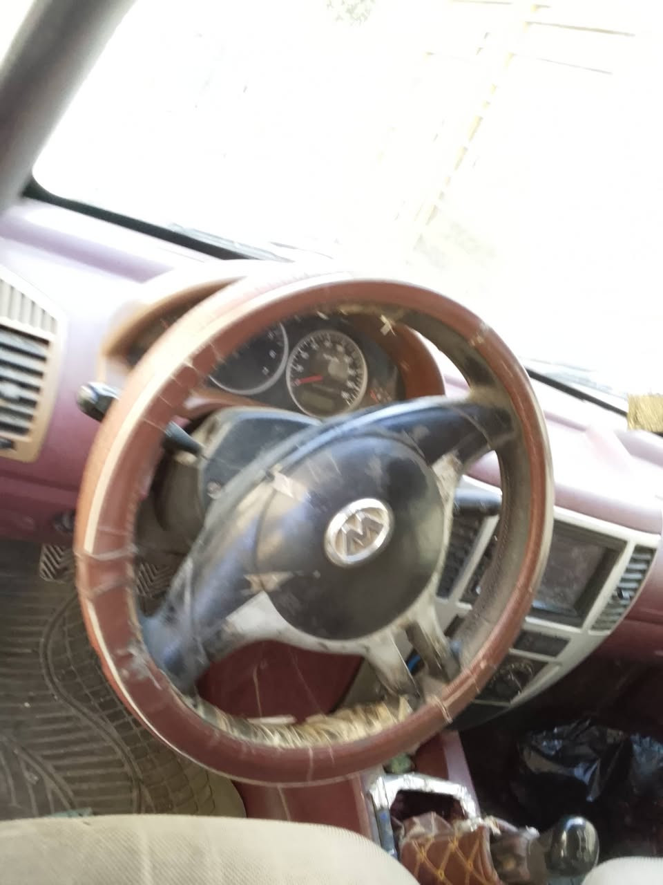 السلام عليكم سياره للبيع بيكم سكاي موديل 2013 مكفوله من كلشي السعر 65 وبيها مجال بسيط الرقم ***********
