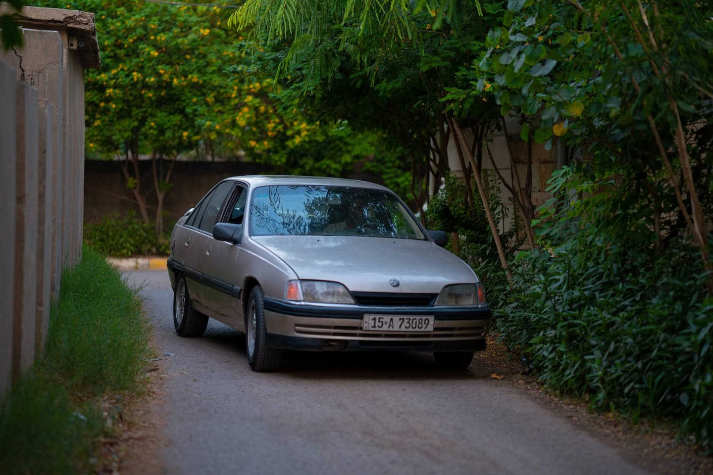 السلام عليكم ورحمة الله
اوميكا موديل  1991
محرك 2000 cc 
السيارة بحالة جيدة بيها  ملاحظات بسيطة 
كير اوتماتيك  
الادامة. بخاخات تنضيف 
بلك جديد 
عنبار بريك جديد 
تخم دسكات 
الارضية مشتغلها جديد  سكنات امامي خلفي جديد 
 ويل كب. تاير امامي جديد الخلفي 70%
مسجل و  4 سماعات 
لايت زنون 
مكانها صويرة  السعر المطلوب 35 ورقة بيها مجال بسيط 
الي يحب باقي التافصيل يراسلني خاص او واتساب 
***********
