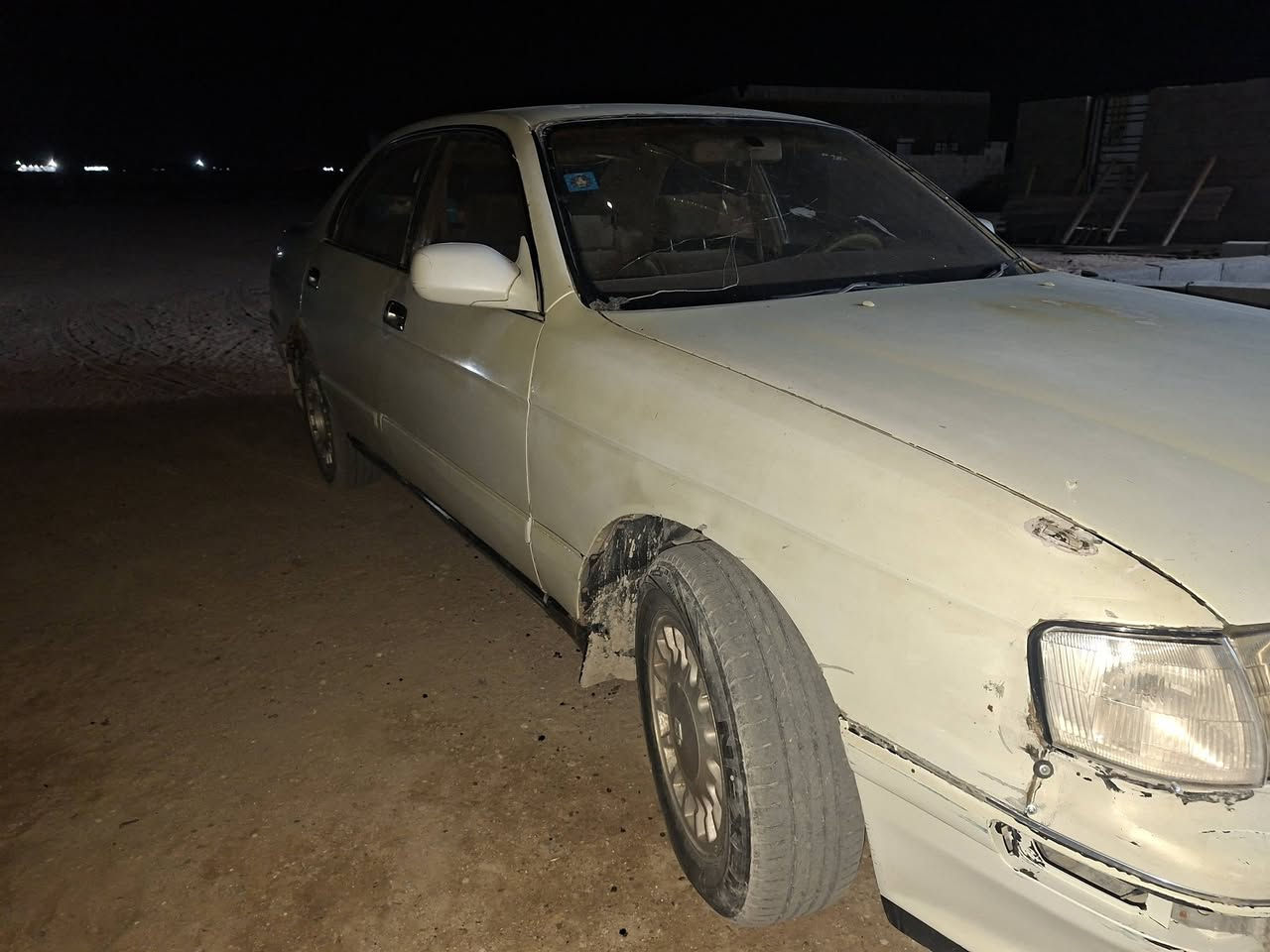 سلام عليكم سياره بطه منتصل موديل 1992مكينه جديده توني شادها سنويه 2030 رقم جديد دولي مداور ثاني يوم سعر 36وبيها مجال لاستفسار ***********
