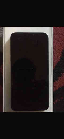 سلام عليكم ايفون اكس عادي الون ابيض شخط مابي ذاكره 64 بوبجي 60فريم وسلس مبايل يخبل  مبدل شاشه وبطاريه اصليات مبايل ينزل العاب وكلشي ينزل بس بي حساب ناسي كلمه السر مالته بس مربوط الحساب علا رقم هاتف اخوي يعني تمسحه الحساب اب 15الف  البيع اب 80الف مكاني بغداد جديده رقمي ***********
