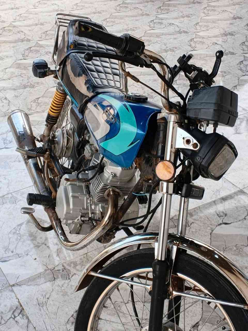 دراجه نامه شلامجه الدراجه نضيفه نظافتها مثل ما واضح بالصور سعرها 450 وبيها مجال العنوان البصره كرمة علي  رقم الهاتف *********** اهلا وسهلا البصرة, العراق
