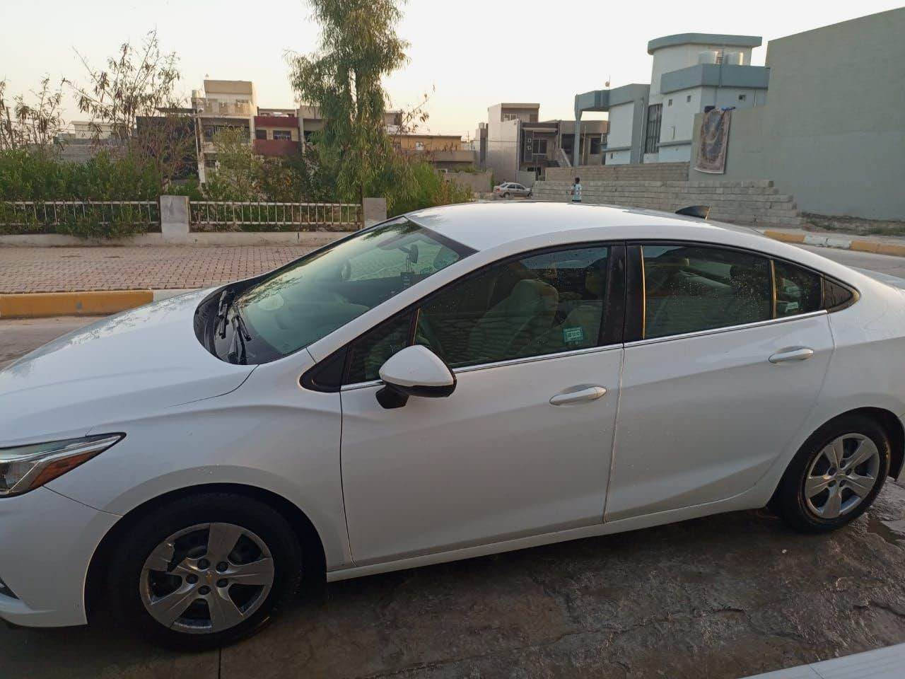 ‎شوفرليت كروز 2017
 مواصفاتLS
محرك1400تيربو 
وارد امريكي 
صبغ بل جاملغ الخلفي للسايق 
وشخط بل باب الس‎ Singapore


**إذا كنت صاحب هذا الإعلان وتريد حذفه لأي سبب، رجاءا أرسل رسالة إلى الدعم الفني**