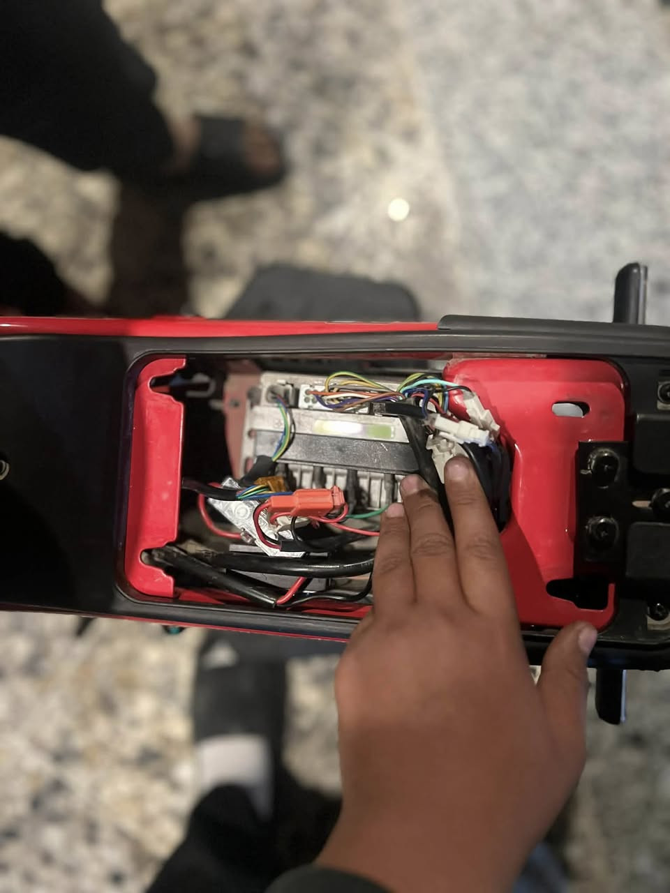 السلام عليكم دراجة شحن للبيع حجم 14 دراجة جاهزة ونضيفة لسعر 250وبيهة مجال مكاني بغداد الشعب ***********
