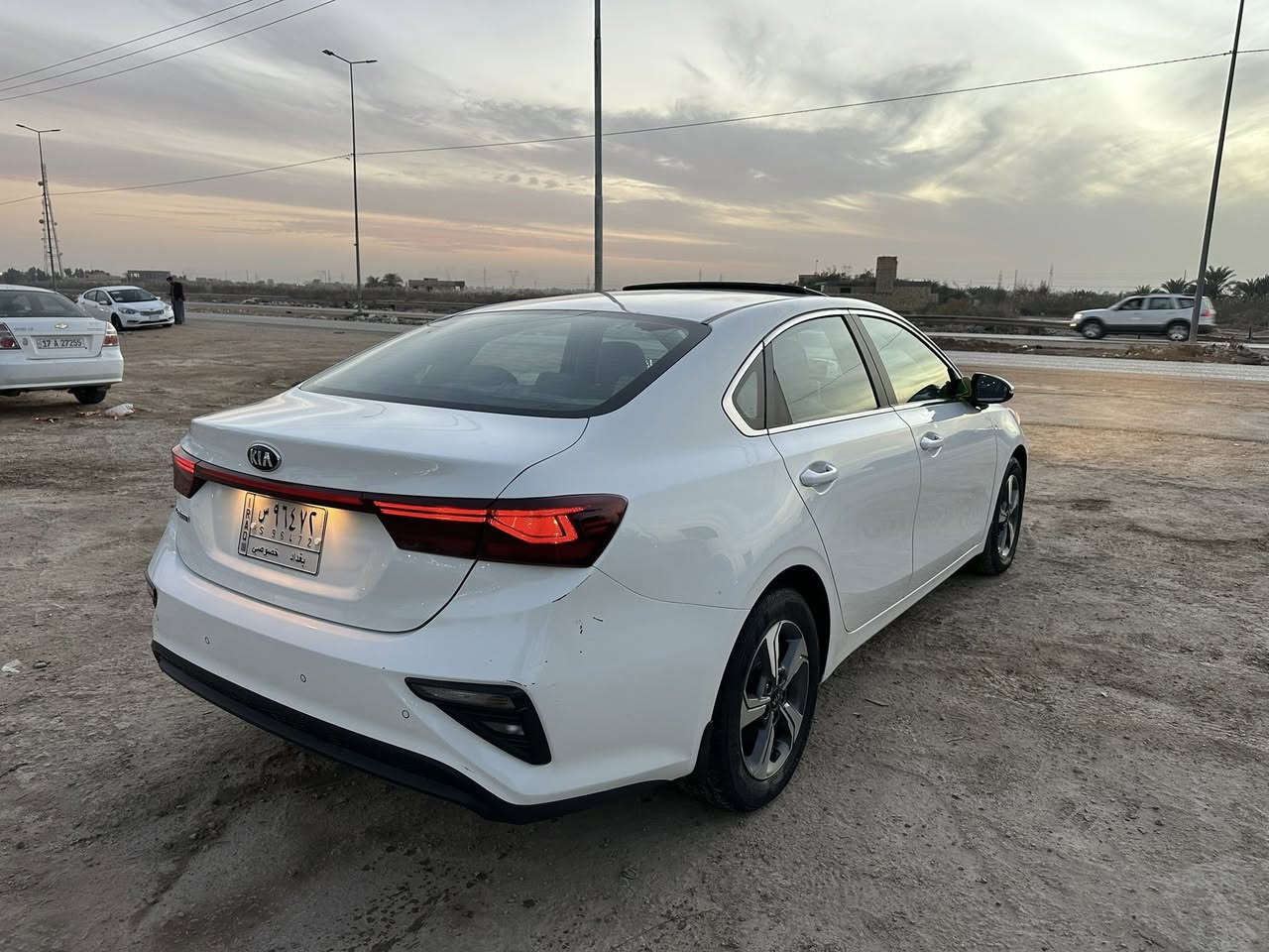 سيراتو خليجي مديل 2021
مكفوله كفاله عامه
ماشيه 100
فول مواصفات
⭕️تحكم
⭕️مري شفط
⭕️ويلكب
⭕️فتحه 
⭕️تبريد قطعتين
⭕️مكينه1600
⭕️بلاجگتور
⭕️حساس خلفي
⭕️رقم بغداد تحويل
 مباشر
⭕️السعر165وبي مجال
⭕️مكينه كير حدادية تبريد شرط
مكان السياره المثنى (الرميثه)
الاستفسار
***********
