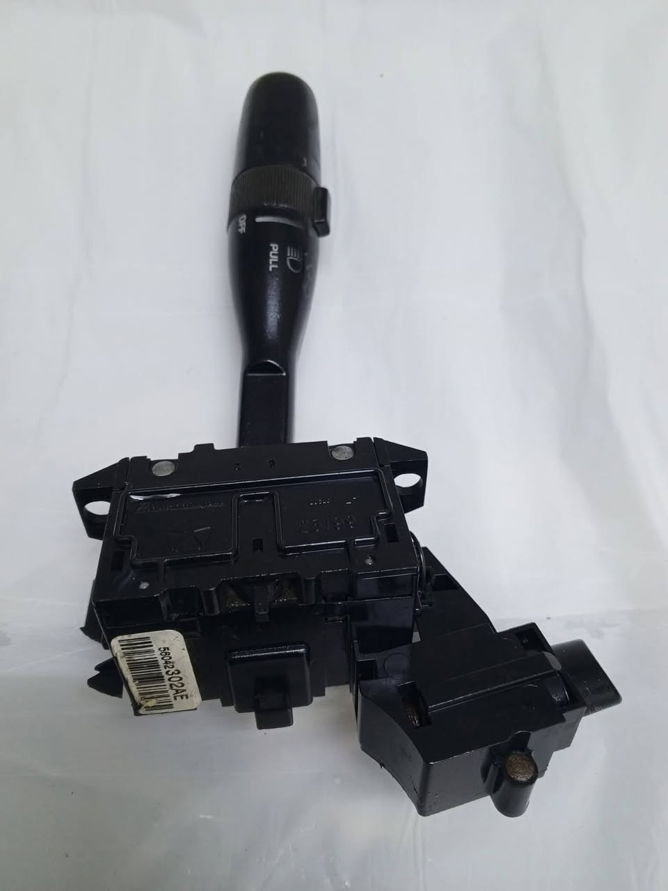 ادوات جيب لاريدو من موديل 99 الى 2004 يوجد توصيل ***********
