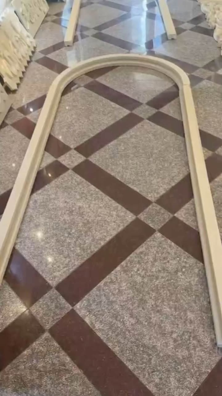 اقواس متوفرة موديلات كوبلن لد وشكل تاج صدر الطير 
قياسات ١٠٠ سم-١٥٠-٢٠٠ 
📍موقع : العامرية شارع البصرة قرب بانزين خانة الجديدة  
*********** 
***********
***********
