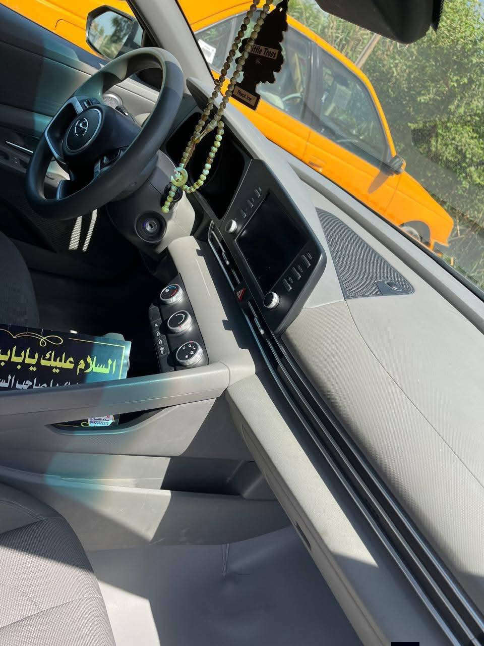 ٢٠٢٢ النترا امريكي جاملغ وبنيد طابة جوه شويه بدون ايرباك على الدعاميه مابيها شي مبدل سعرها 140 معوقين راعيتها موظفه بالصحة. رقمها قادسيه السياره نظافه فول للشراء التواصل على هذا الرقم ***********‬‏ غير متواجد عالفيس .
